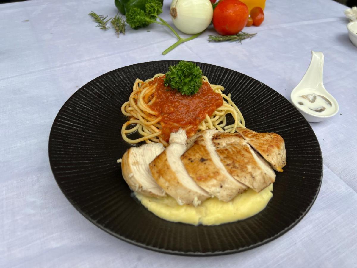 White River Guesthouse 金边 外观 照片